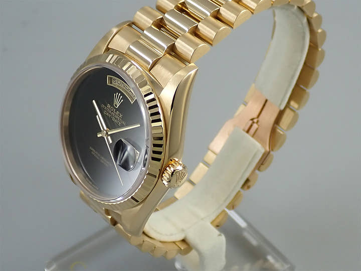 ロレックス デイデイト36 Ref.18238 イエローゴールド オニキス文字盤