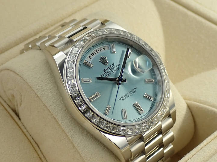 ロレックス デイデイト40 Ref.228396TBR プラチナ アイスブルーx10Pダイヤ文字盤