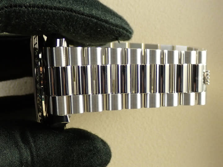 ロレックス デイデイト40 Ref.228396TBR プラチナ アイスブルーx10Pダイヤ文字盤