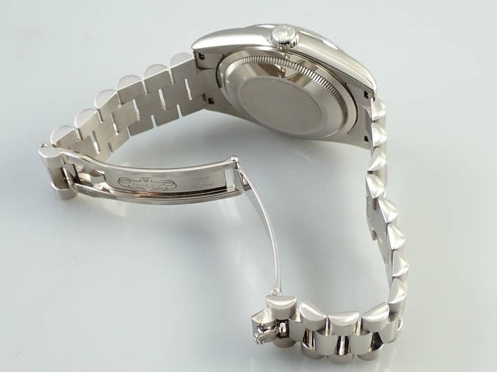 ロレックス デイデイト36 Ref.118239A ホワイトゴールド シルバー文字盤