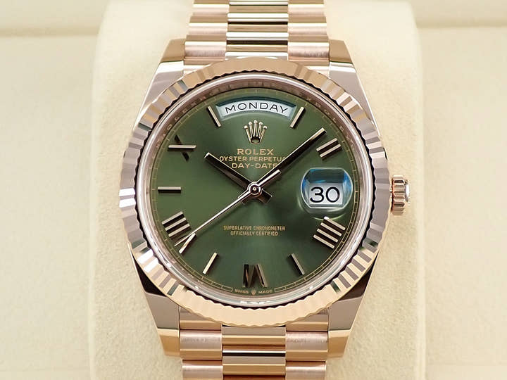 ロレックス デイデイト40 Ref.228235 エバーローズゴールド オリーブグリーン文字盤
