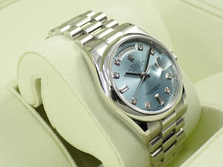 ロレックス デイデイト36 Ref.118206A プラチナ アイスブルー文字盤