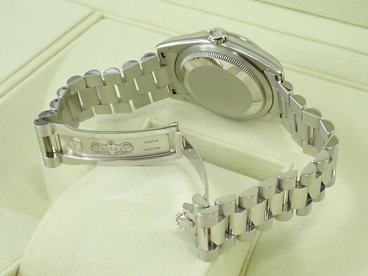 ロレックス デイデイト36 Ref.118206A プラチナ アイスブルー文字盤