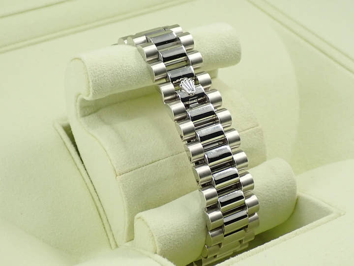 ロレックス デイデイト36 Ref.118206A プラチナ アイスブルー文字盤