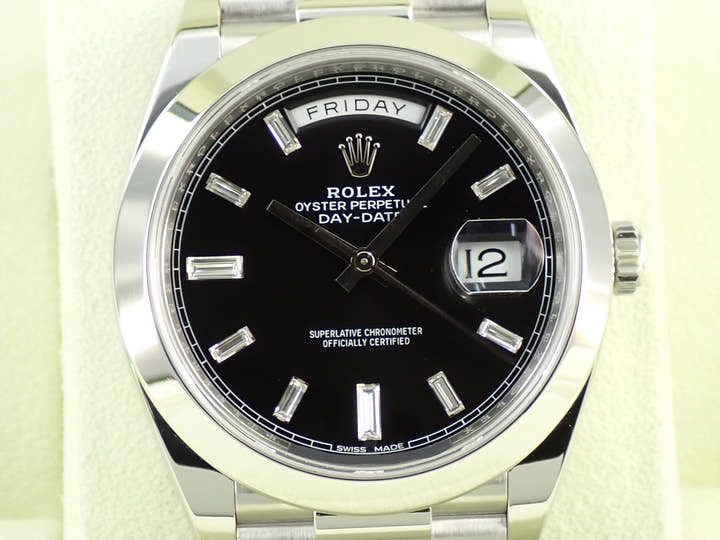 ロレックス デイデイト40 Ref.228206A プラチナ ブラックx10Pダイヤ文字盤