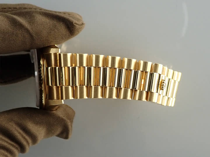 ロレックス デイデイト36 Ref.18238 イエローゴールド ブルー文字盤