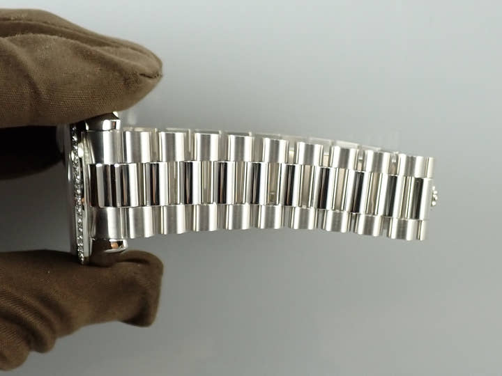 ロレックス デイデイト Ref.118346A プラチナ アイスブルーコンピューターx10Pダイヤ文字盤