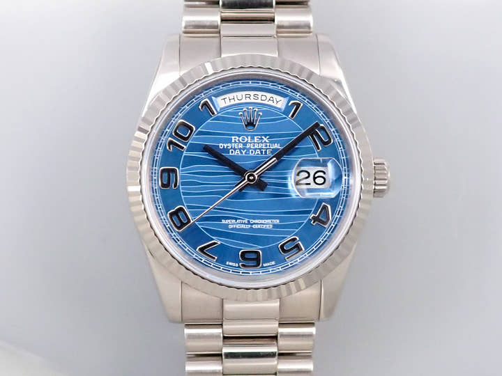 ロレックス デイデイト36 Ref.118239 ホワイトゴールド ブルーウェーブ文字盤