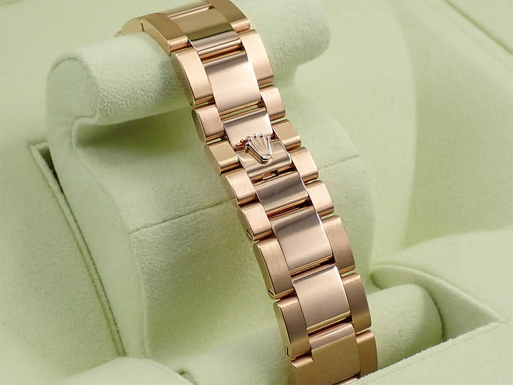 ロレックス デイデイト36 Ref.118395BR エバーローズゴールド ピンクシェルxダイヤモンド文字盤