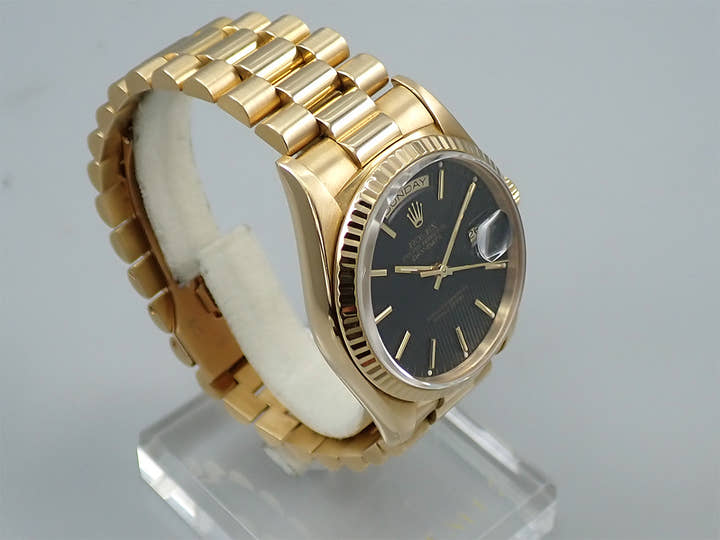 ロレックス デイデイト36 Ref.18238 イエローゴールド ブラック文字盤