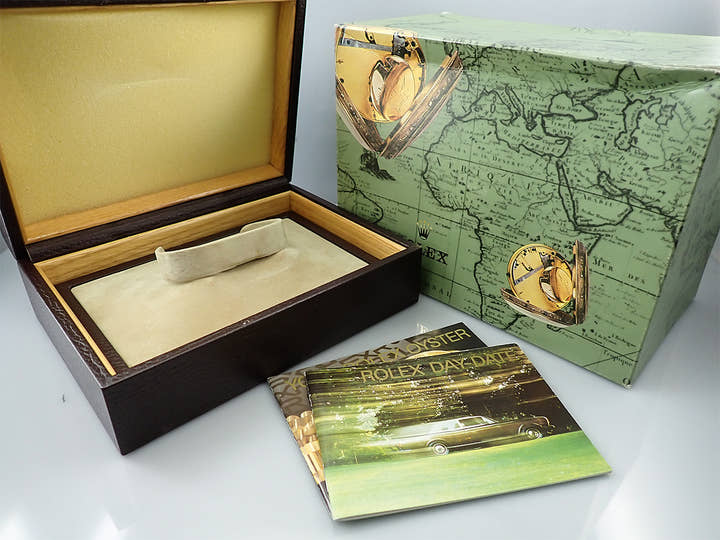 ロレックス デイデイト36 Ref.18238 イエローゴールド ブラック文字盤