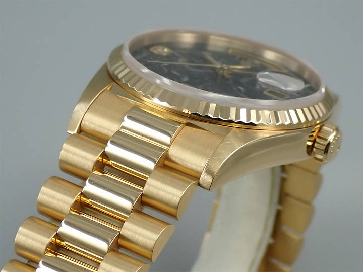 Rolex Day-Date 36 <Box and Others>