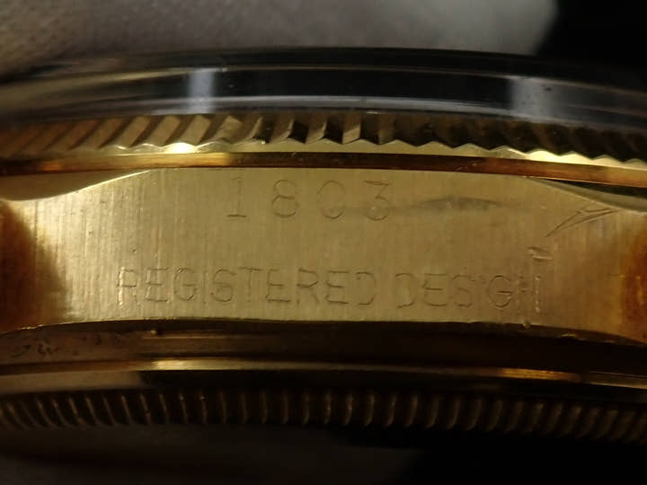 ロレックス デイデイト36 Ref.1803 イエローゴールド ブラック文字盤 中古 2Z68ZVLC