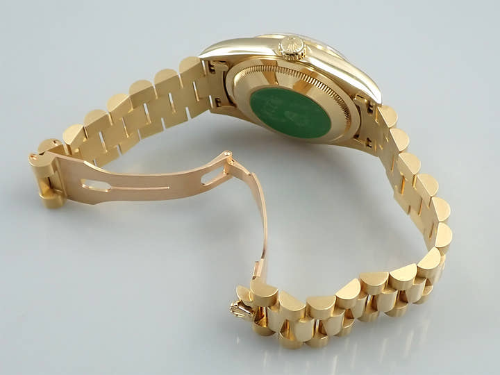 ロレックス デイデイト36 Ref.18238NGE イエローゴールド ホワイトシェル文字盤