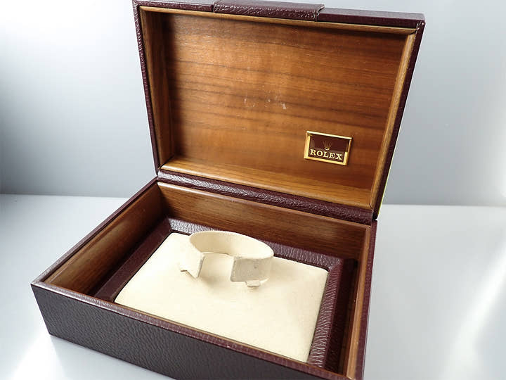 ロレックス デイデイト36 Ref.18238G イエローゴールド オニキスx10Pダイヤ文字盤