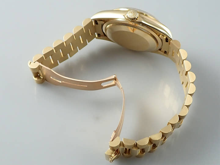 ロレックス デイデイト36 Ref.18238NME イエローゴールド ホワイトシェル文字盤