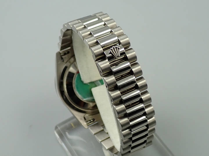 ロレックス デイデイト36 Ref.18389 ホワイトゴールド 珊瑚文字盤