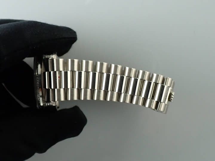 ロレックス デイデイト36 Ref.18389 ホワイトゴールド 珊瑚文字盤