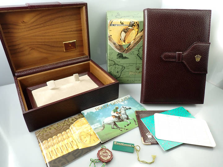 ロレックス デイデイト36 Ref.18389 ホワイトゴールド 珊瑚文字盤