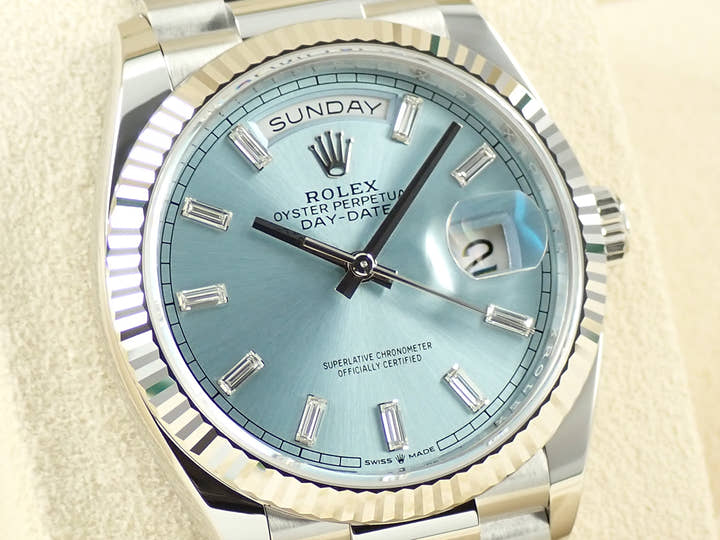 ロレックス デイデイト36 Ref.128236A プラチナ アイスブルー文字盤
