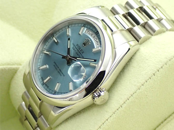 ロレックス デイデイト36 Ref.118206 プラチナ アイスブルー文字盤