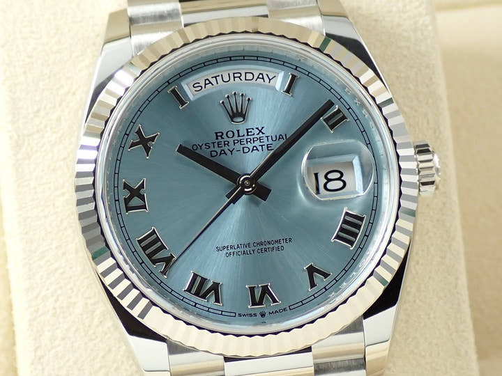 ロレックス デイデイト36 Ref.128236 プラチナ アイスブルー文字盤