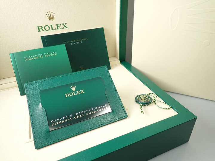 ロレックス デイデイト36 Ref.128236 プラチナ アイスブルー文字盤