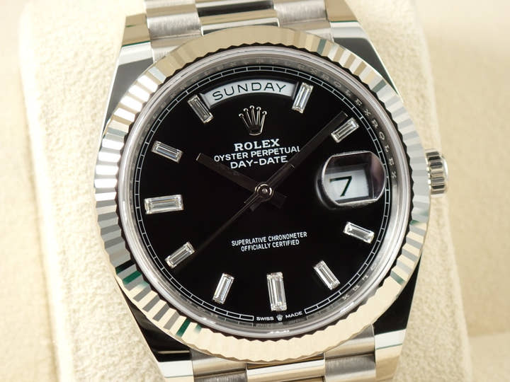 ロレックス デイデイト40 Ref.228239A ホワイトゴールド ブラックx10Pダイヤ文字盤