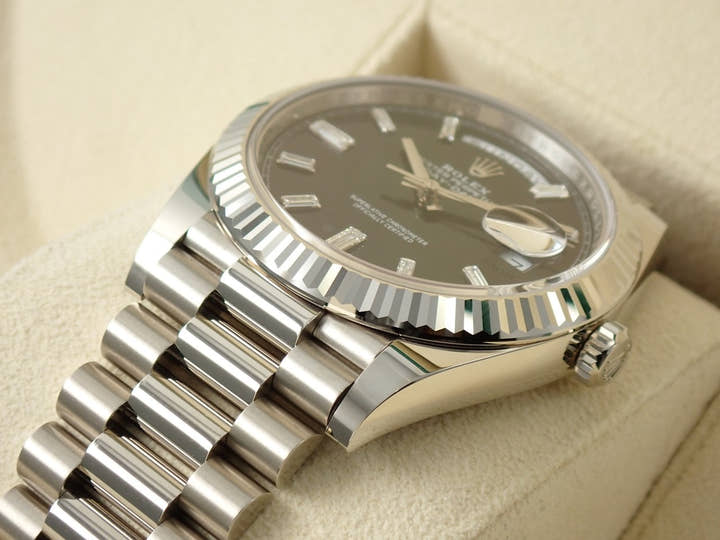 ロレックス デイデイト40 Ref.228239A ホワイトゴールド ブラックx10Pダイヤ文字盤