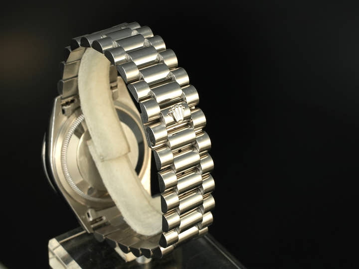 ロレックス デイデイト Ref.18346A プラチナ シルバー文字盤