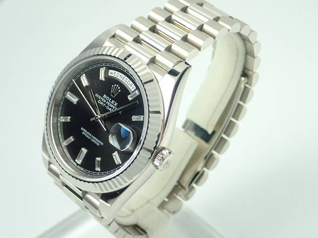 ロレックス デイデイト Ref.228239A ブラック/バケットダイヤ文字盤 中古 day-date-50