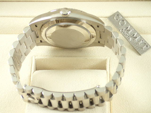 ロレックス デイデイト Ref.228239A ブラック/バケットダイヤ文字盤 中古 day-date-50