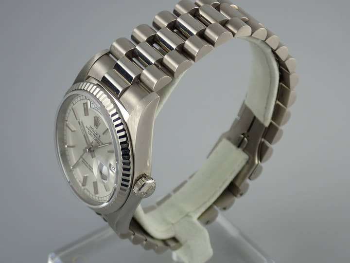 ロレックス デイデイト Ref.18239 ブラック文字盤 中古 day-date-56