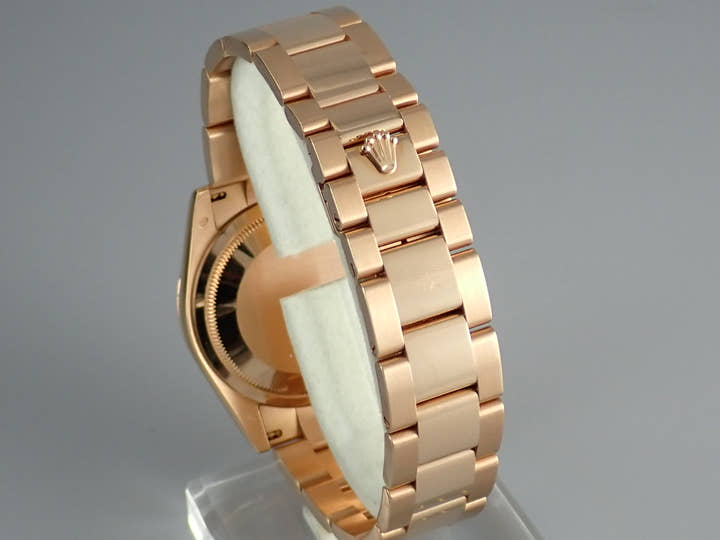 ロレックス デイデイト Ref.118205 ピンク/ローマ文字盤 中古 day-date-65