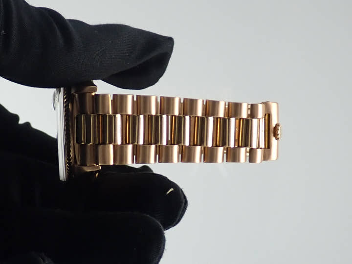Rolex Day-Date Ref.1803 Champagne/Pink Dial Used day-date-66