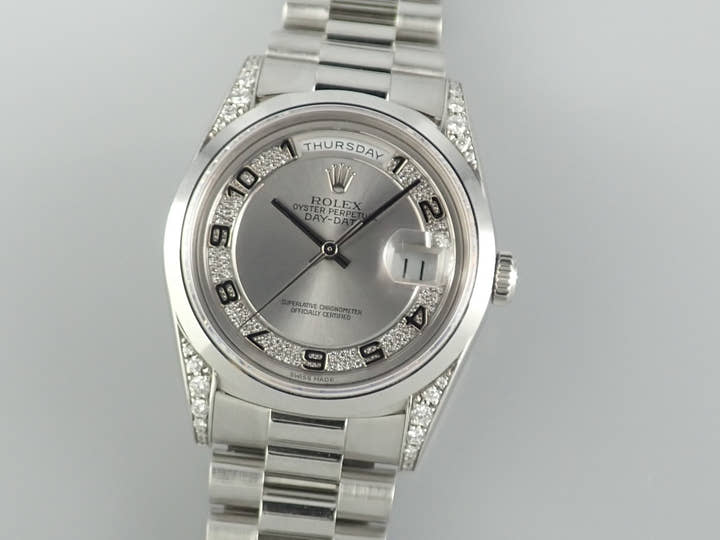 ロレックス デイデイト Ref.18296 シルバー文字盤 中古 day-date-70
