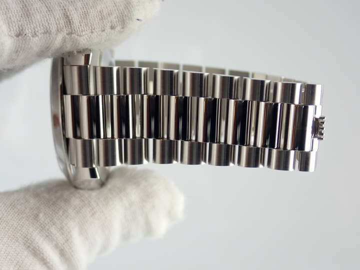 ロレックス デイデイト Ref.228206A アイスブルー文字盤 中古 day-date-73
