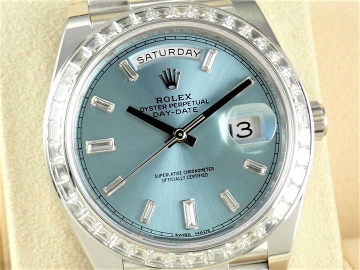 ロレックス デイデイト Ref.228396TBR アイスブルー文字盤 中古 day-date-74