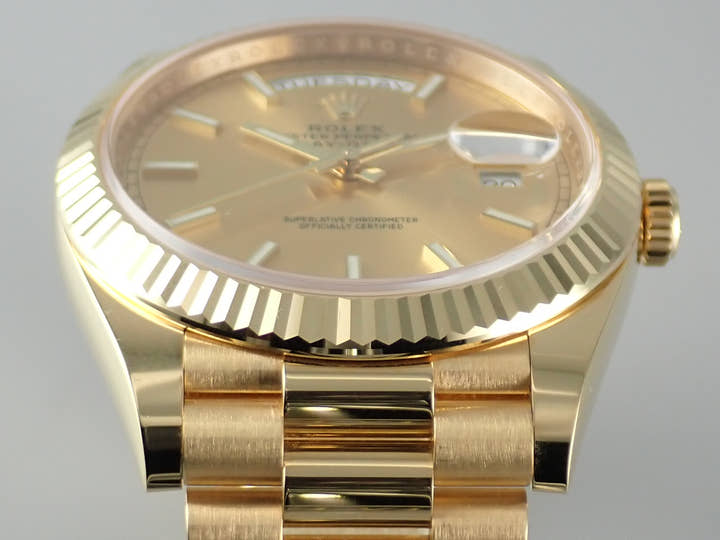 ロレックス デイデイト Ref.228238 シャンパン文字盤 中古 day-date-78