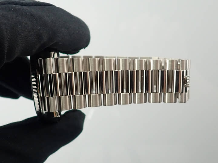 ロレックス デイデイト40 Ref.228239A ブラック文字盤 美品 day-date-99