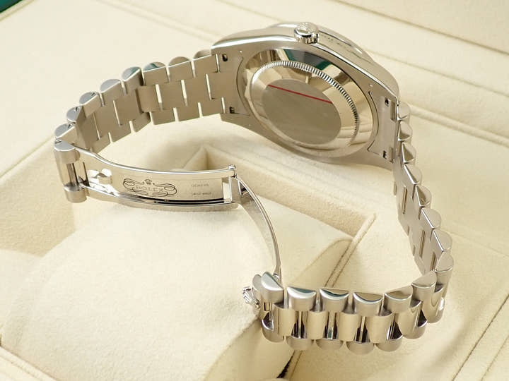 ロレックス デイデイトII Ref.218399BR ホワイトゴールド ダイヤモンド文字盤