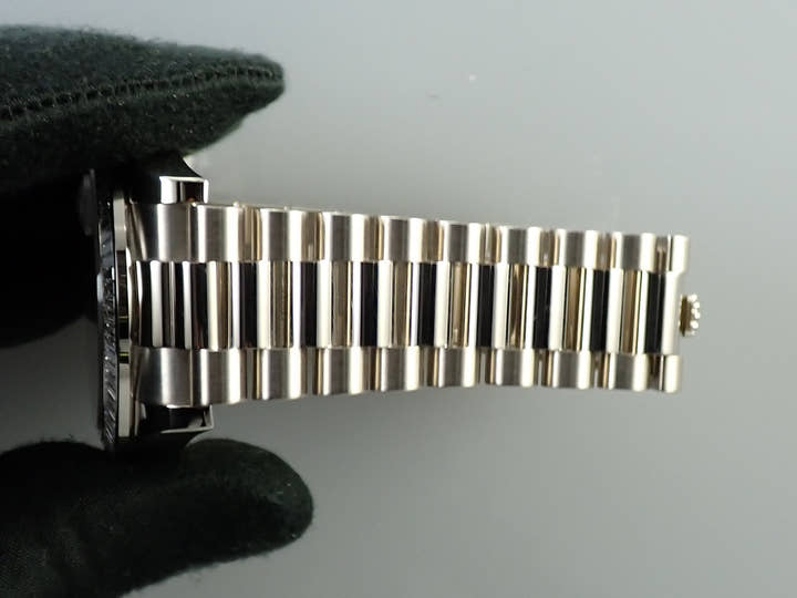 ロレックス デイデイトII Ref.218399BR ホワイトゴールド ダイヤモンド文字盤