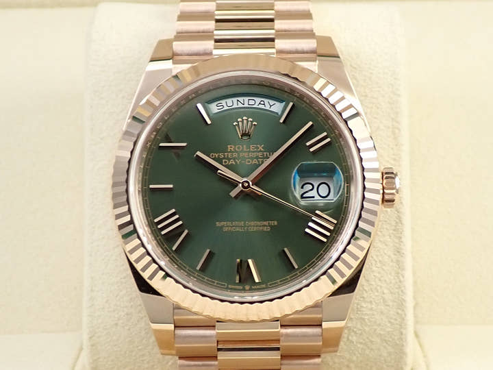 ロレックス デイデイト40 Ref.228235 エバーローズゴールド オリーブグリーン文字盤