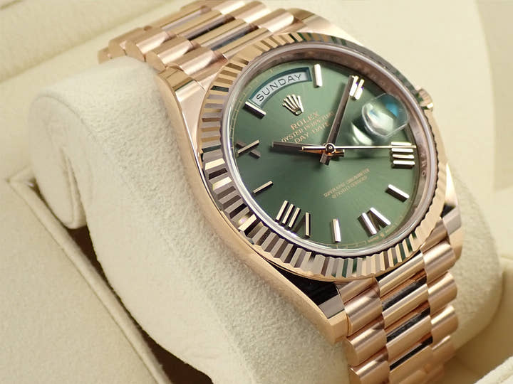 ロレックス デイデイト40 Ref.228235 エバーローズゴールド オリーブグリーン文字盤