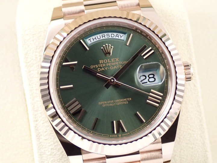 ロレックス デイデイト40 Ref.228235 エバーローズゴールド オリーブグリーン文字盤