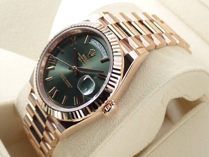 ロレックス デイデイト40 Ref.228235 エバーローズゴールド オリーブグリーン文字盤