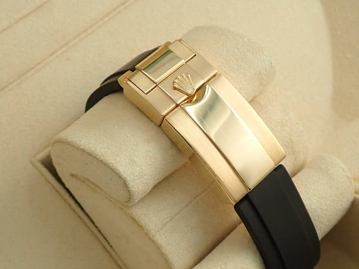 ロレックス デイトナ Ref.116518LN イエローゴールド ブラックx8Pダイヤ文字盤