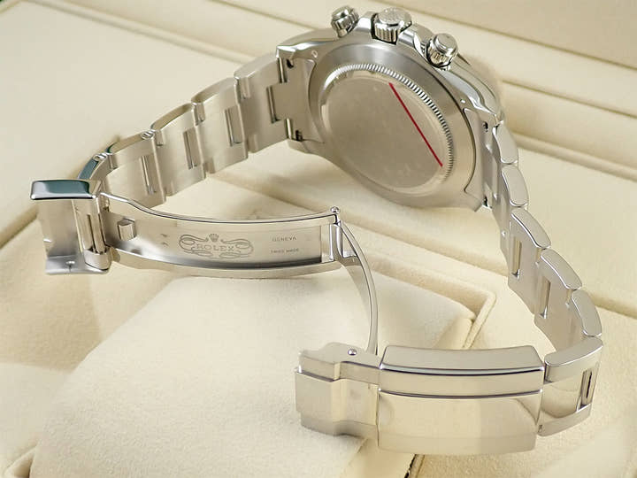 ロレックス デイトナ Ref.116506 プラチナ アイスブルー文字盤