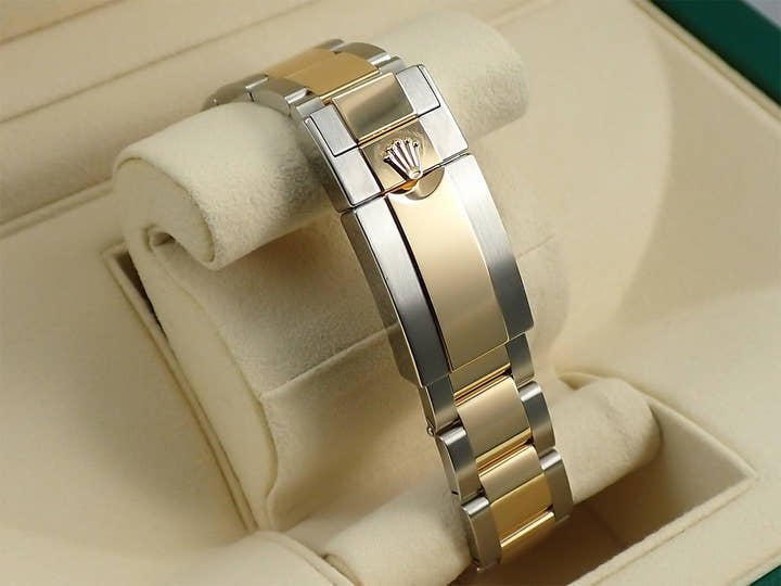 Rolex Daytona Ref. 116503G Stainless Steel/Yellow Gold Black Dial with 8 Diamonds