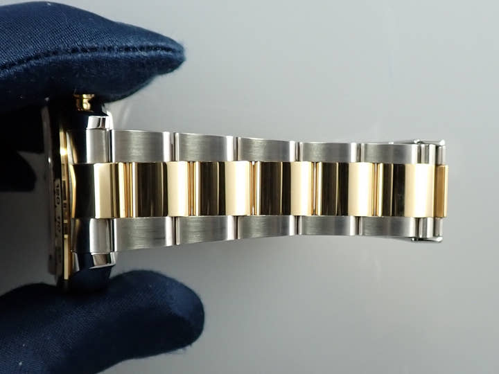 オメガ スピードマスター '57 クロノグラフ 38.6MM Ref.311.10.39.30.01.001 ブラック文字盤 中古 5F55H689